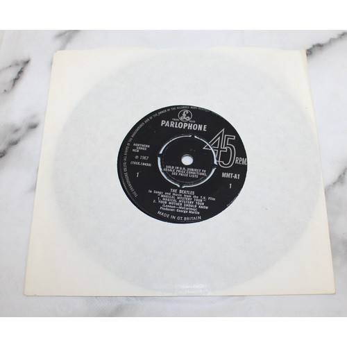 254 - BEATLES MAGICAL MYSTERY TOUR TWO E.P.S 1967 With Paul McCartney's Autograph On Inside Of Sleeve On B... 