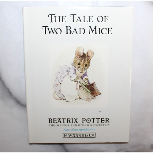 51 - The World Of Petter Rabbit By BEATRIX POTTER  The Original And Authorised Editions 12 Books In Prese... 