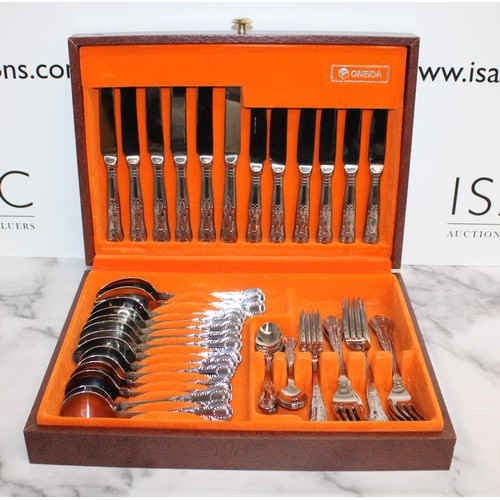 473 - Boxed ONEIDA Tableware Cutlery Set