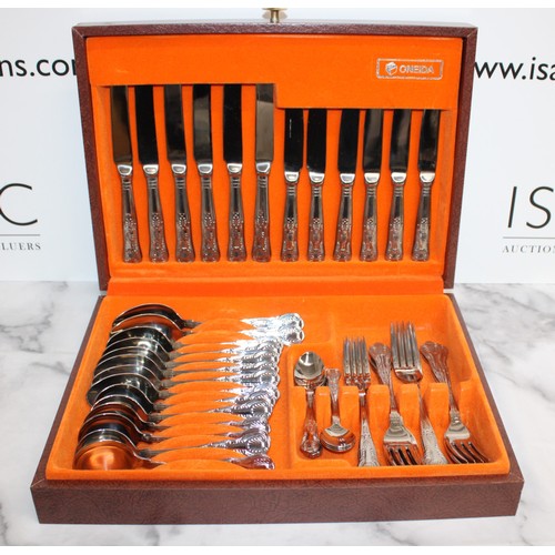 473 - Boxed ONEIDA Tableware Cutlery Set