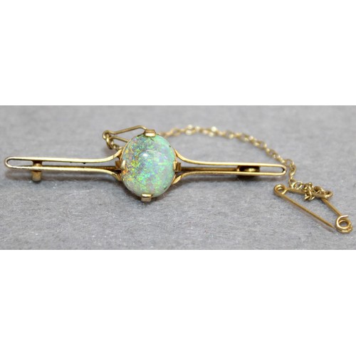 541 - Stamped 9ct Gold Opal Brooch Total Weight 3.70g