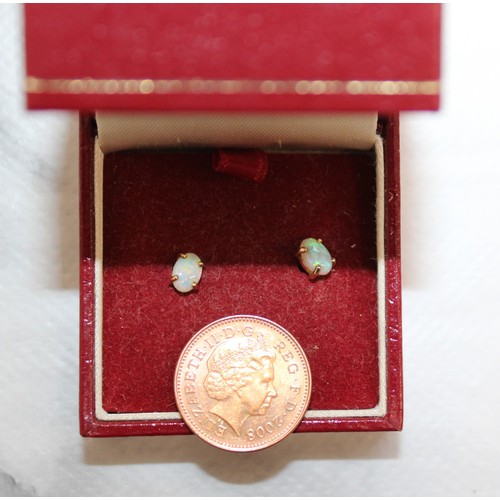 546 - Boxed Stamped 375 Gold Opal Earrings(Only One Back)Total Weight 0.74g