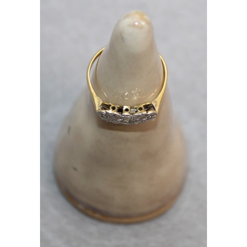 551 - Stamped 18ct PL Gold Ring Size-L Total Weight 1.65g In A Box