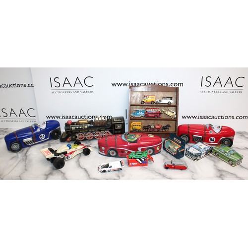 710 - Selection Of Collectable Vehicles/Tins/Shelf Inc-CORGI/Lledo/Matchbox/Ideal/Shinseikiki Etc
Various ... 