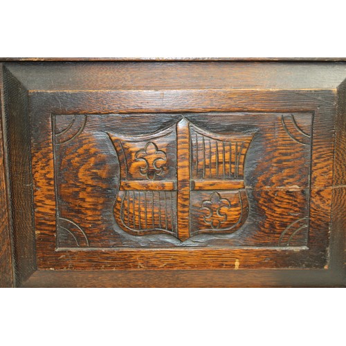 146 - Vintage Wooden Carved Coal Chest With Carved Crest Of Arms And Ship
Dimensions 45 x 41.5 x 33cm
COLL... 