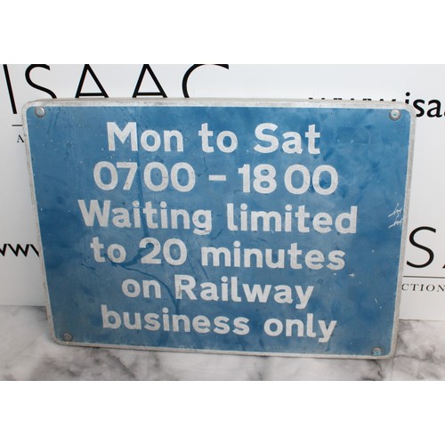 589 - Metal Waiting Limited Period Business Hours Sign
Dimensions 38cm x 27.5cm