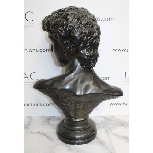 86 - Large Bust head 
Height 67cm
Width 48cm
COLLECTION ONLY