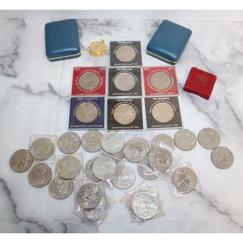 376 - Quantity Of Mixed Commemorative Coins Etc