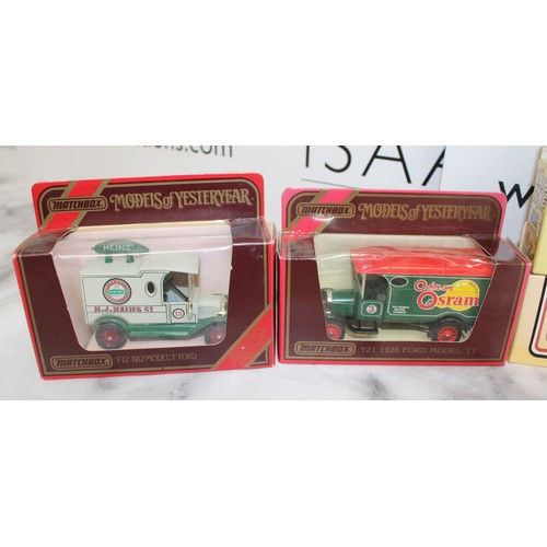 713 - A Quantity Of Collectable Die Cast Model Vehicles Inc:Models Of Yesteryear,Days Gone,Corgi Vintage C...