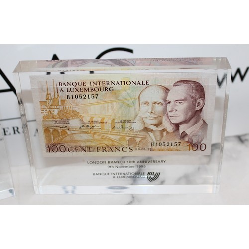 350 - 2 x Presentation Plaques 100 Cent Francs Encased & Personalised 16cm x 12cm