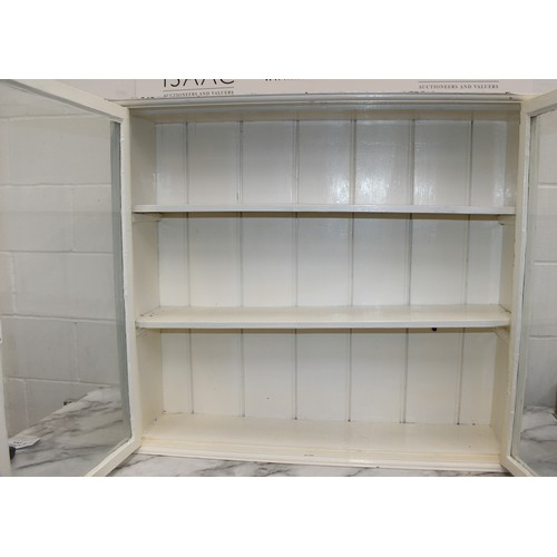 609 - Glass Fronted Display Cabinet
Dimensions Height 92cm 
Length 79cm
Width 29cm
COLLECTION ONLY