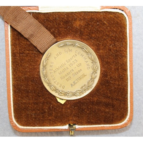 177 - 4 x Boxed Medals Inc-Girls Club 1915/1913 Camera Club/1908 The Royal Life Saving Society/1933 Athlet... 