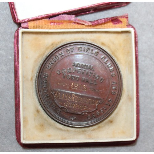 177 - 4 x Boxed Medals Inc-Girls Club 1915/1913 Camera Club/1908 The Royal Life Saving Society/1933 Athlet... 