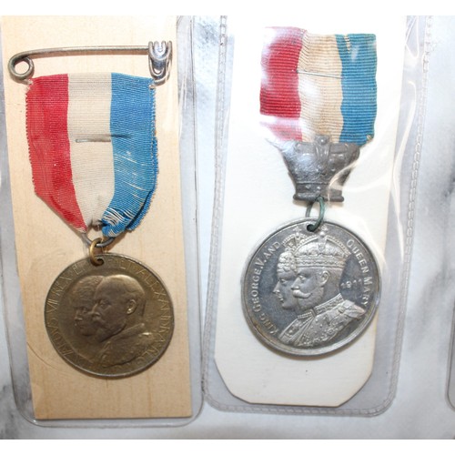 181 - 6 x Medals Inc- 1902,1911,1937 Coronation Medals/1935 Silver Jubilee Medal