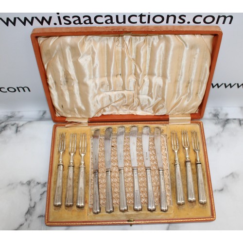 517 - Silver Hallmarked Knife and Fork Boxed Set