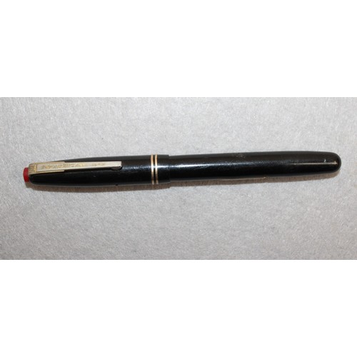 15 - Watermans Fountain Pen With 14ct Gold Nib...