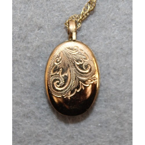 592 - Stamped 375 Gold Locket & Necklace Total Weight 1.65g