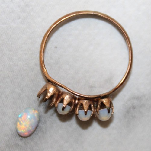 594 - Stamped GOLD SHELL Opal Ring Size L (Missing Stone) Includes One Small Opal Stone Not Part Of Ring