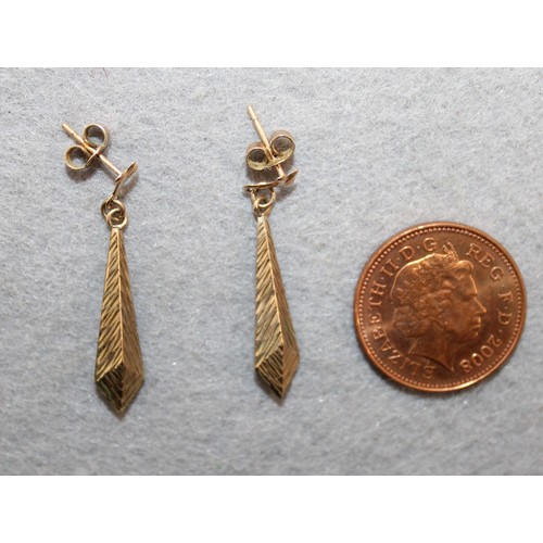 597 - Vintage Stamped 9ct Gold Drop Earrings Total Weight-0.84g