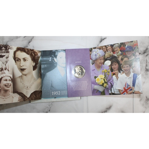 299 - Two Collectable Royal Mint Coin Packs Inc- 2007 Diamond Wedding Crown Comes With A Commemorative Coi... 