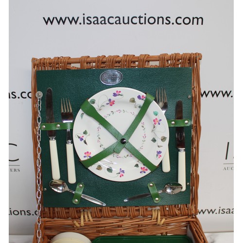 61 - The Brexton Collection Wicker Basket Picnic Set - As New - Collection Only