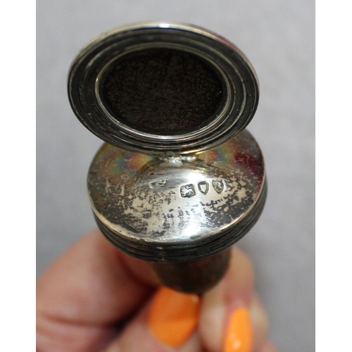 525 - Silver Hallmarked Bottle Stopper