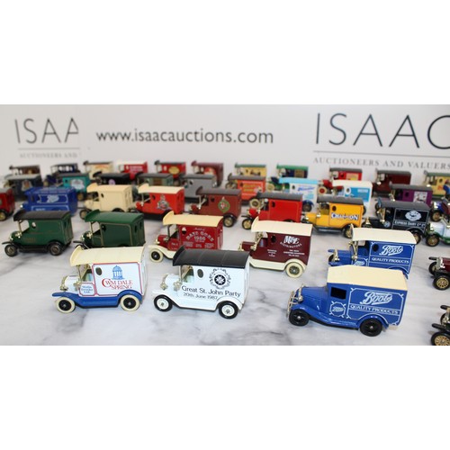 841 - A Quantity Of Collectable Lledo Model Vehicles