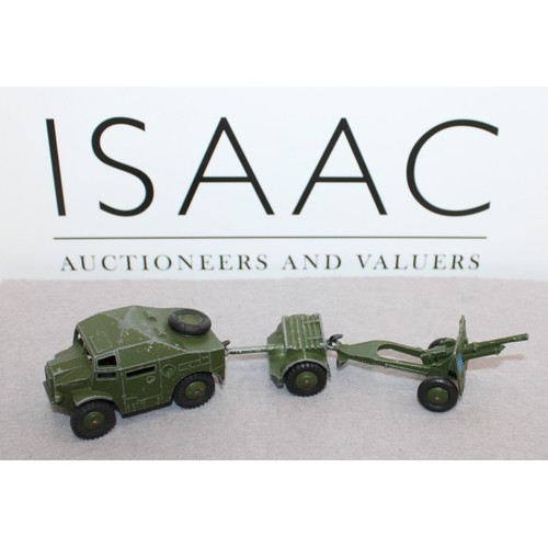 848 - DINKY TOYS Armoured Vehicle ( Field Artillery Tractor) With Trailer & 25 PR Gun