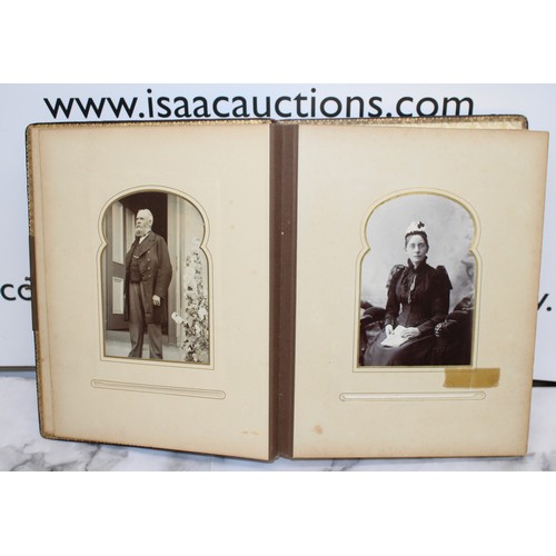 119 - A Collectable Victorian Lockable Family Photo/Post Card Album (Spine Outer Covering Is Damaged) 28cm... 