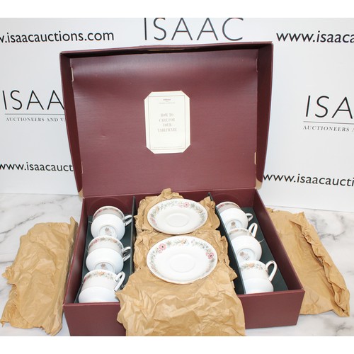 29 - Collectable Paragon Belinda 18 Piece Fine Bone China Tea Set Inc: Three Spare Saucers And Three Spar... 