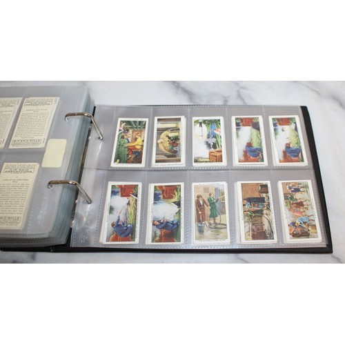 130 - Large Quantity Of Collectable Cigarette Picture Cards Etc 5 x Folders