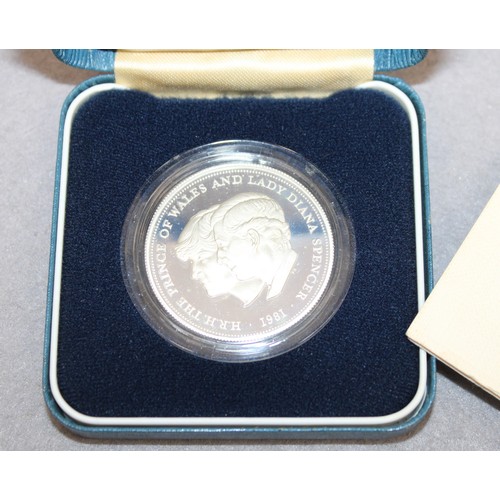 324 - Boxed Royal Mint 1981 Silver Proof Coin