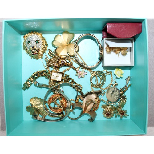 474 - Boxed Containing Mixed Jewellery Items