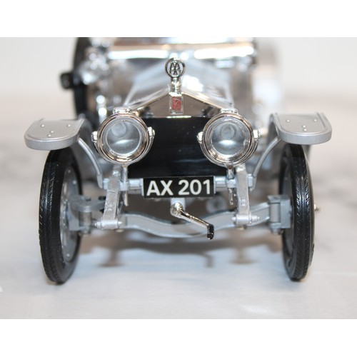 859 - A Collectable Boxed Model Franklin Mint Rolls Royce Silver Ghost Vehicle