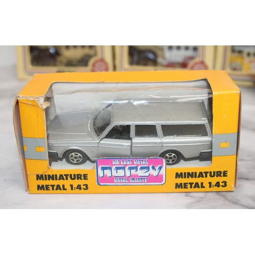 869 - A Quantity Of Boxed Collectable Model Vehicles Inc: Lledo, Efsi Etc