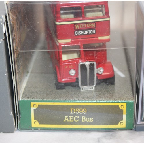 877 - 5 x Collectable Boxed Corgi  Model Busses Inc 1 x Limited Edition