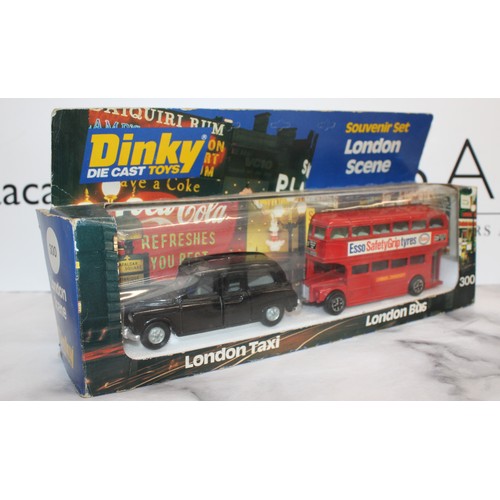 879 - 2 x Collectable Boxed Dinky Model Vehicles Die-Cast Made By Meccano Inc Souvenir Set London Scene An... 