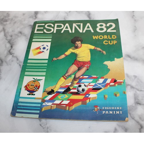 648 - 4 x Collectable Football Sticker Albums