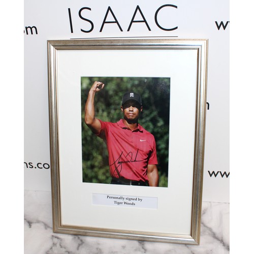 650 - A Collectable Signed Framed Picture Of Tiger Woods With A Certificate Of Authenticity 34cmx44cm
COLL... 