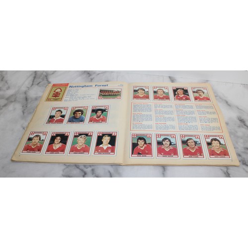 651 - 4 x Collectable Football Card Albums from 1970's