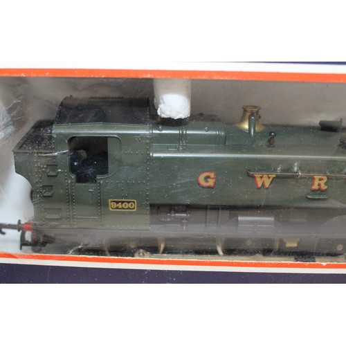 912 - 2 x Boxed Collectable Train Engines By Lima Models And 2 x GMR Carriages  ( Only One Boxed)