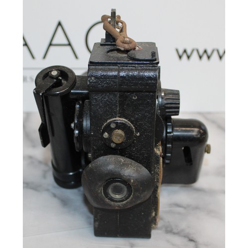 430 - British Military Issue Royal Air Force A.M 6B/218 Bubble Sextant Instrument MK.DCA NO 9810/42
COLLEC... 