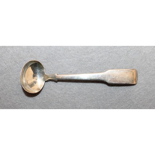 562 - Silver hallmarked Spoon