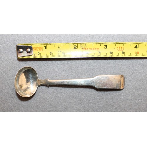 562 - Silver hallmarked Spoon