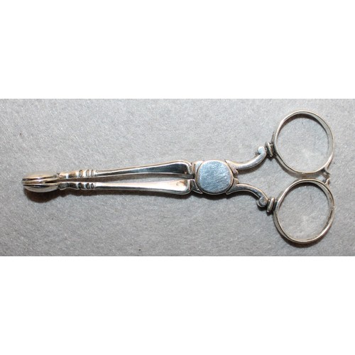 570 - Silver Hallmarked Sugar Tongs