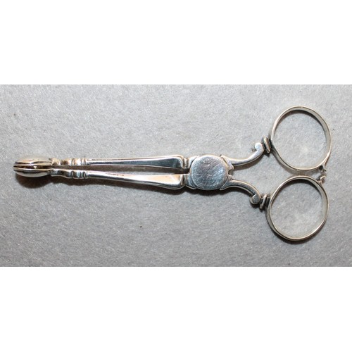 570 - Silver Hallmarked Sugar Tongs