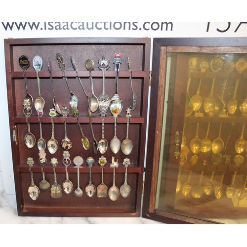 160 - A Large Selection Of Collectable Spoons Most In Display Cases  And Other
Dimensions 43cm x 30cm
COLL... 