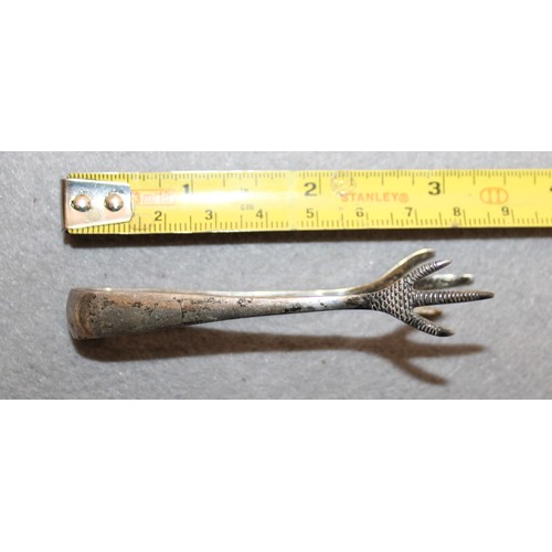 581 - Silver Hallmarked Sugar Tongs