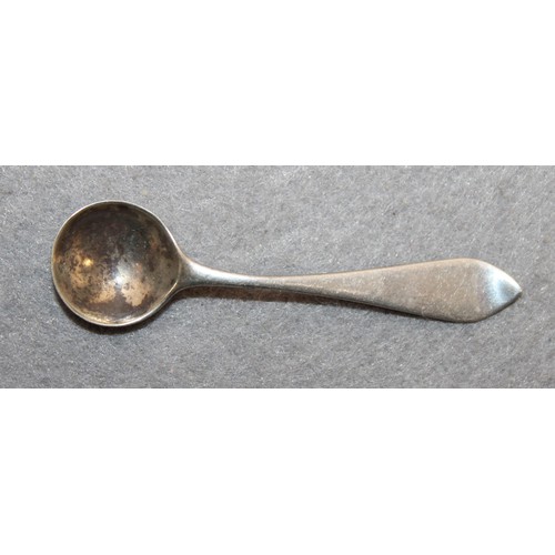 584 - Silver Hallmarked Mustard Spoon