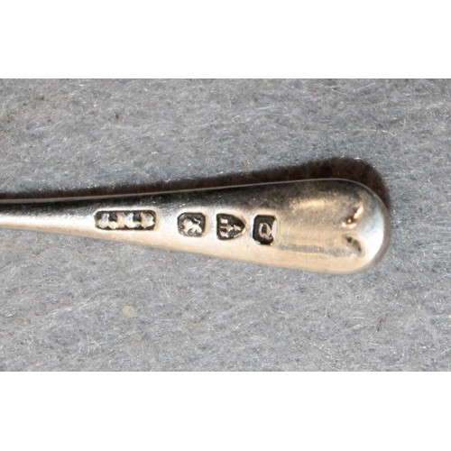 585 - Silver Hallmarked Mustard Spoon